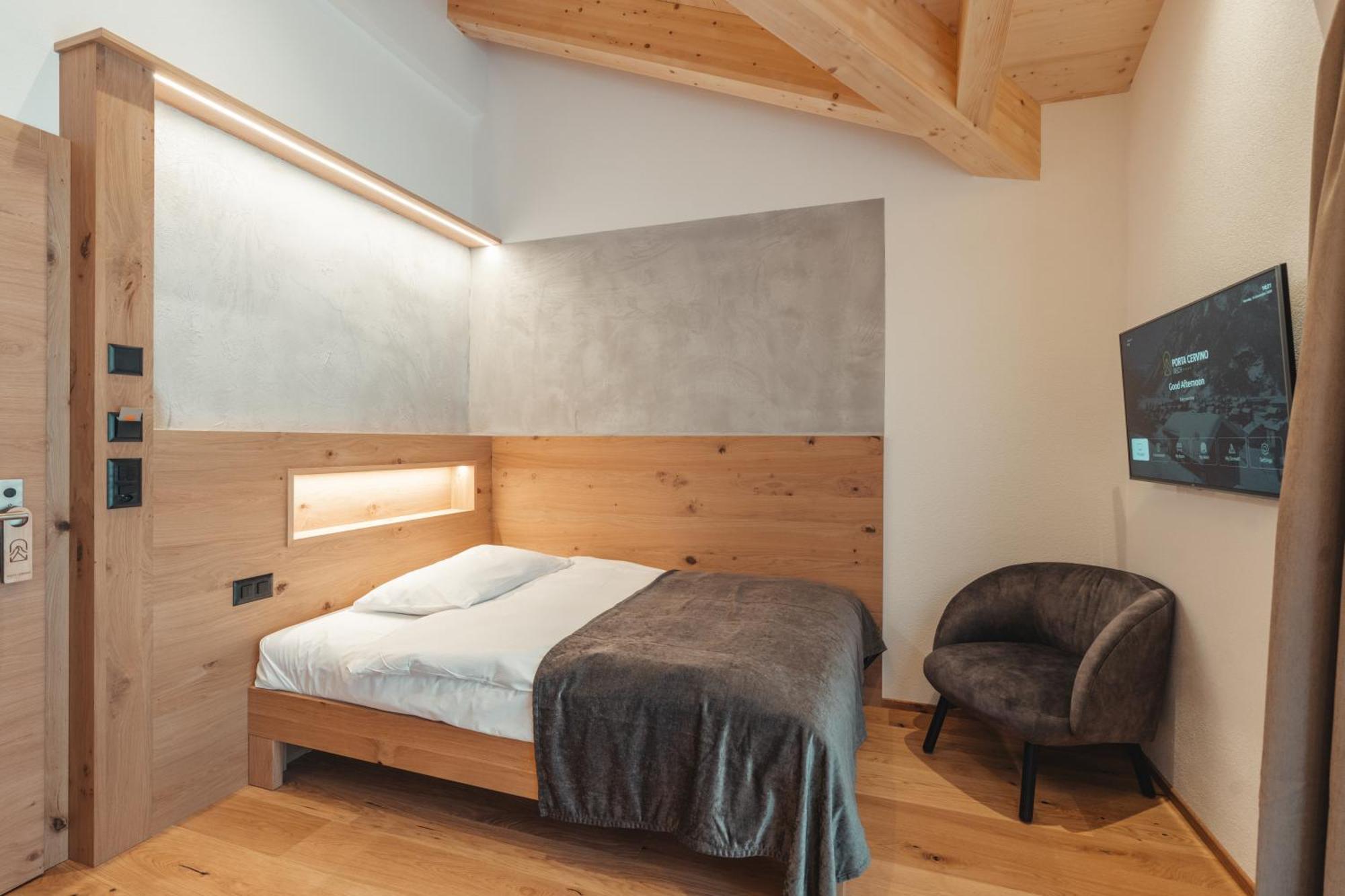 Hotel Porta Cervino Täsch Eksteriør billede